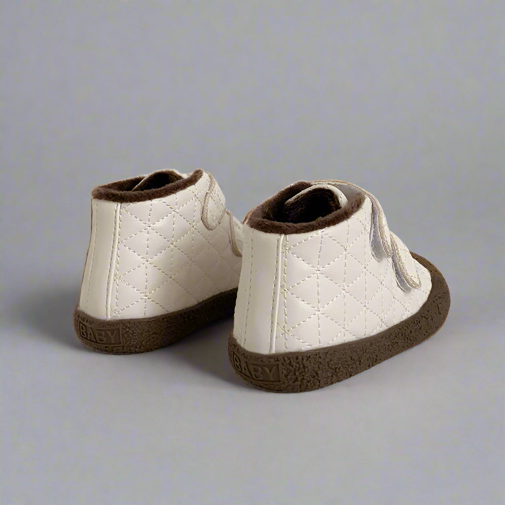 Quilted Double Vel Walker Boots