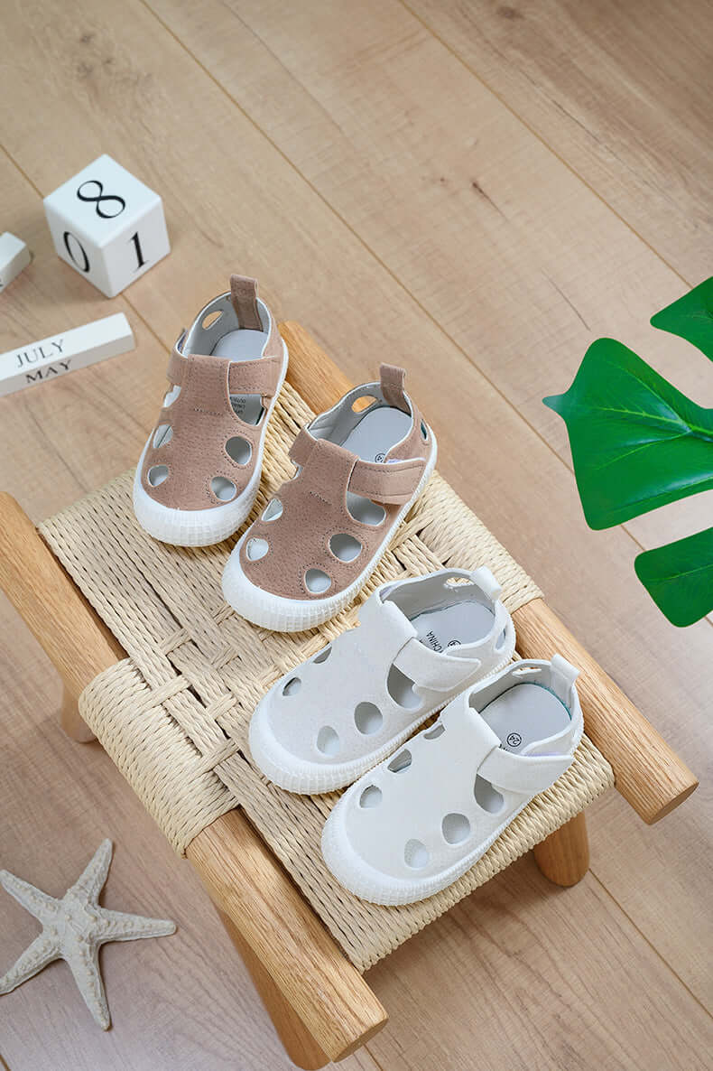 Everyday Closed Toe Sandals