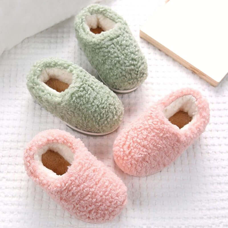 Plush indoor slippers