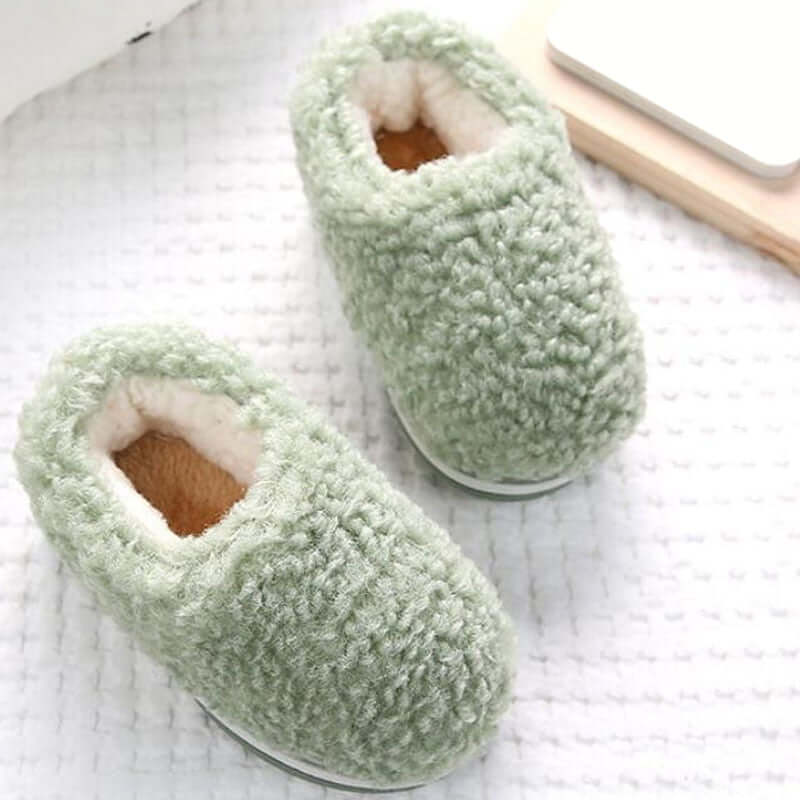Plush indoor slippers