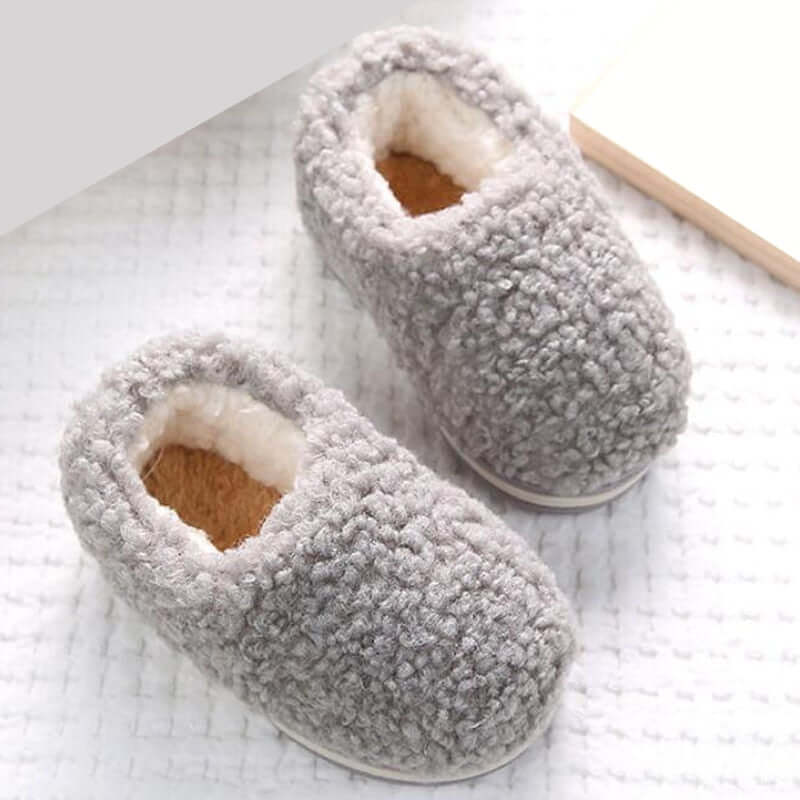 Plush indoor slippers